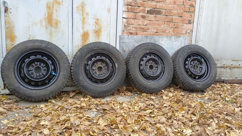 Зимние шины с дисками 185/70r14