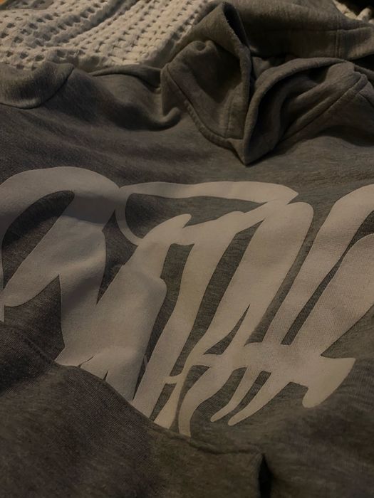 SYNA WORLD горнище