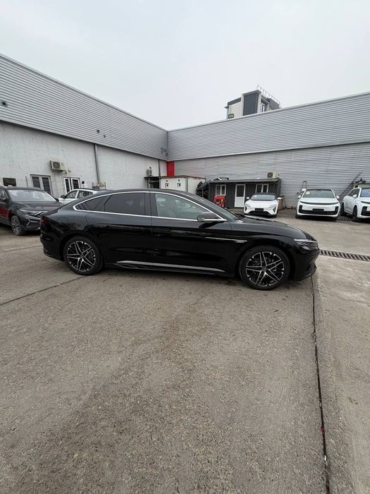 BYD han SMART 605km 2025yil. Srochna sotiladi.