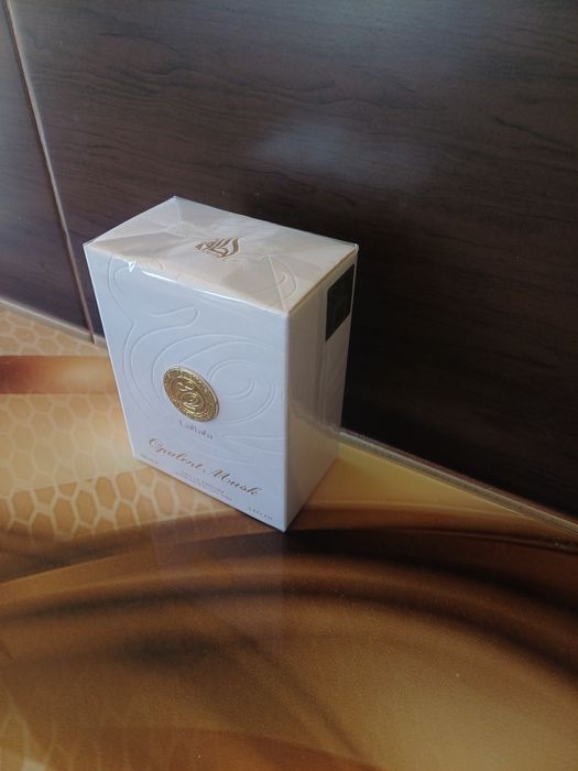 Lattafa Opulent Musk