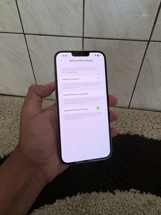 iPhone 13 pro max 100% sănătate baterie