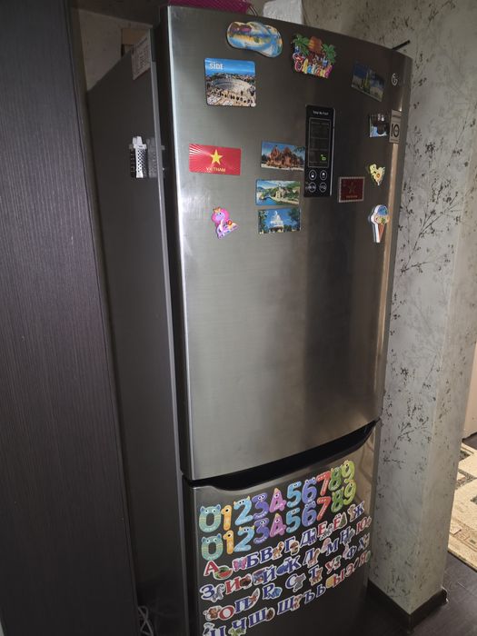 Продам холодильник