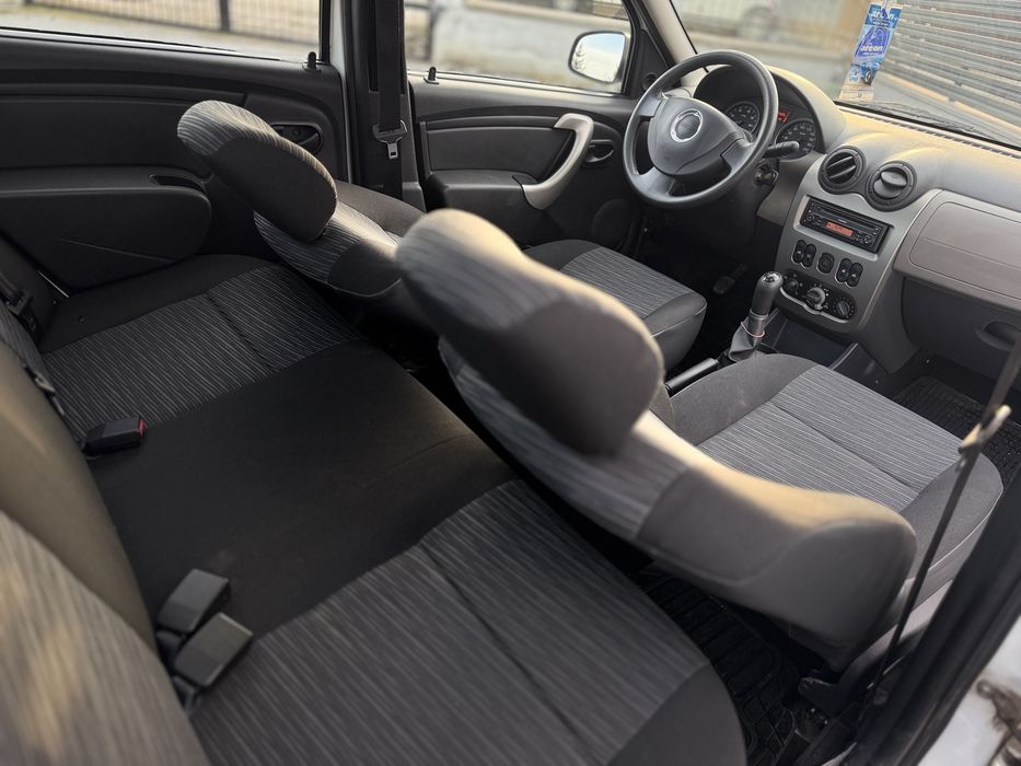 DACIA Logan 2011 — imagine 5