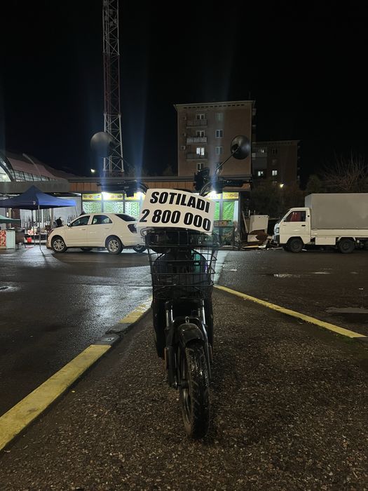 Skuter sotiladi srochna