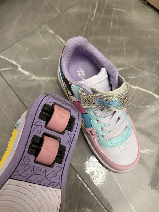 Tenisi cu role marimea 32