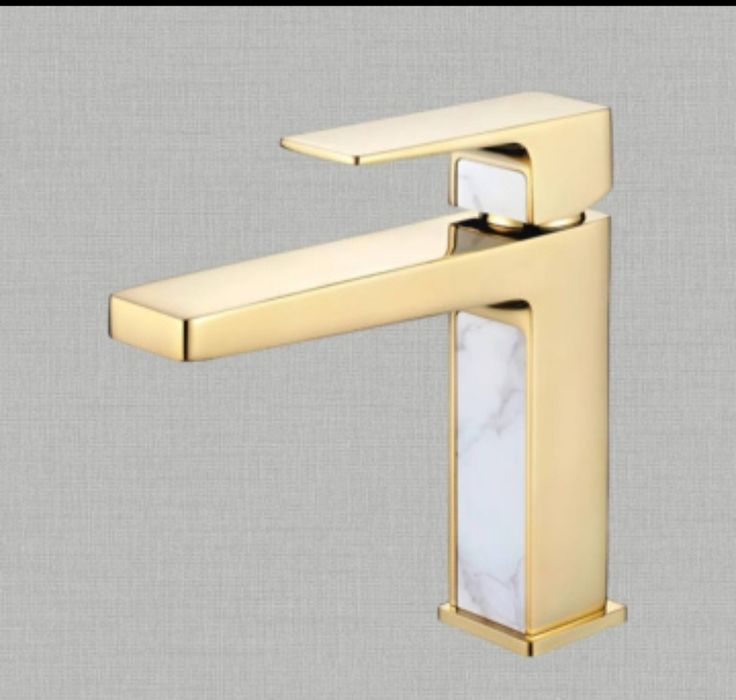 Продам комплект смесителей для душа и раковины