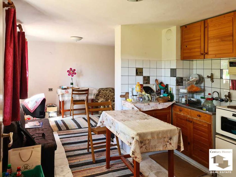 Продава се Къща в с. Балван, Област Велико Търново - 220 кв.м за 682 €/кв.м - Снимка #2