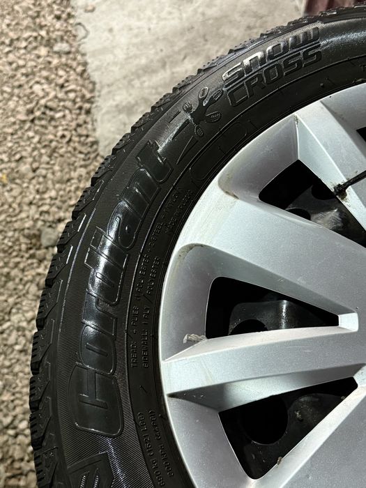 Диски + Зима 215/60R16