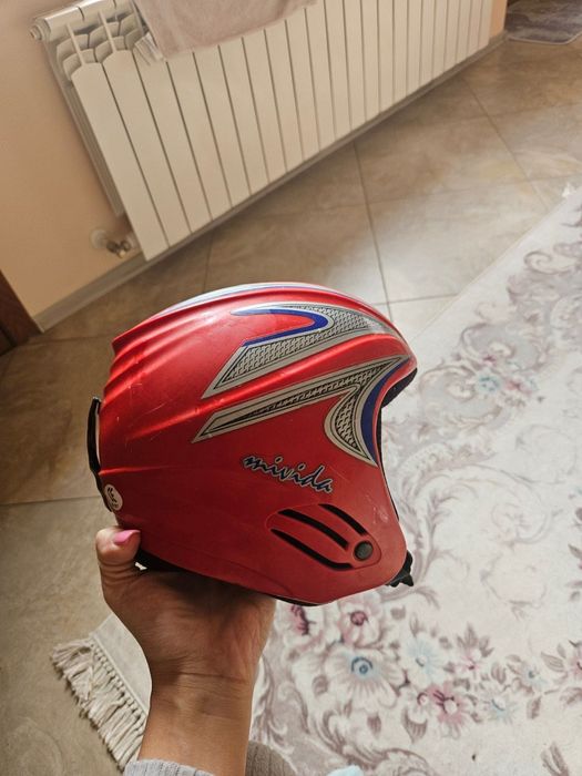 Детски каски в отлично състояние