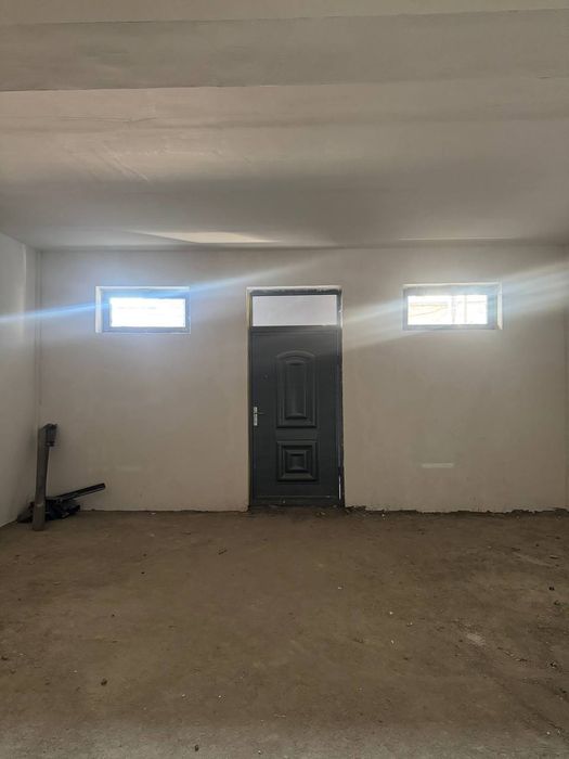 Не жилой продается 100 kv.m2