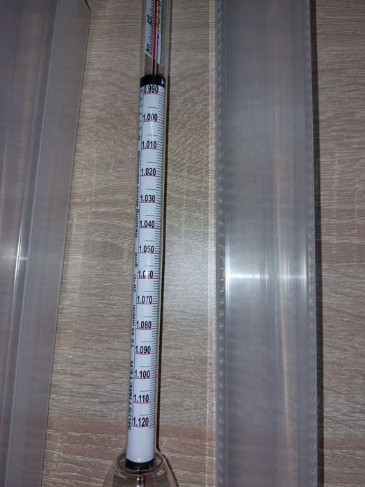 Мъстомер-Захаромер с тройна скала ,Относителна плътност 0-990,20204085