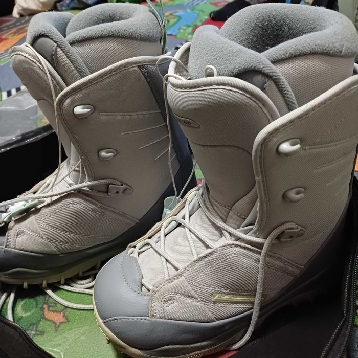 Boots snowboard Salomon marimea 37