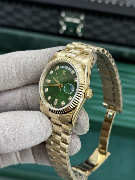 Rolex Day-Date 36 Green Dial Gold 18k
