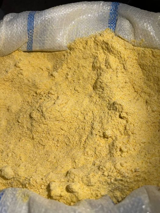 Маккажўхори уни сотилади