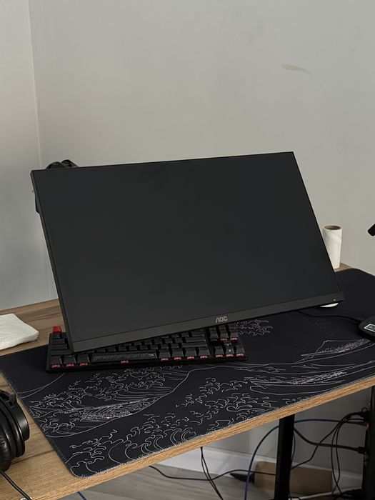 Монитор AOC 200hz (разгон 240hz)