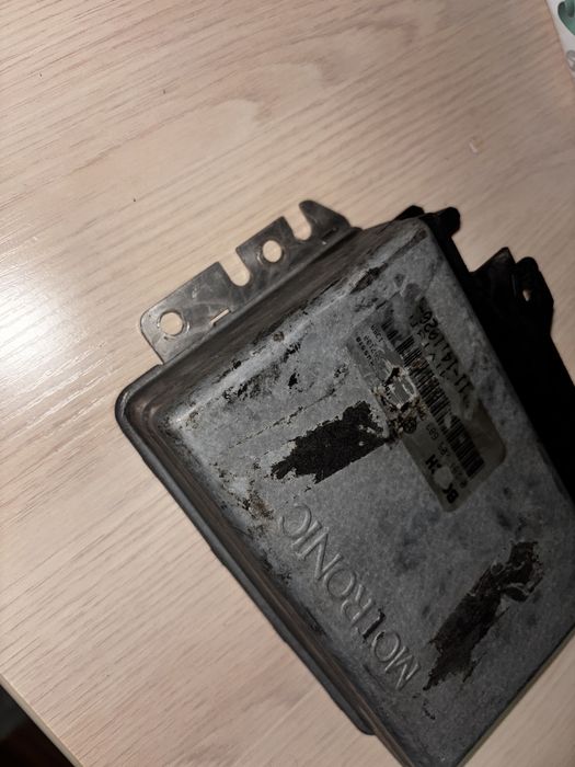 Продам эбу Bosch Motronic.