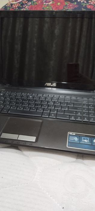 Продаю ноутбук бу рабочий
