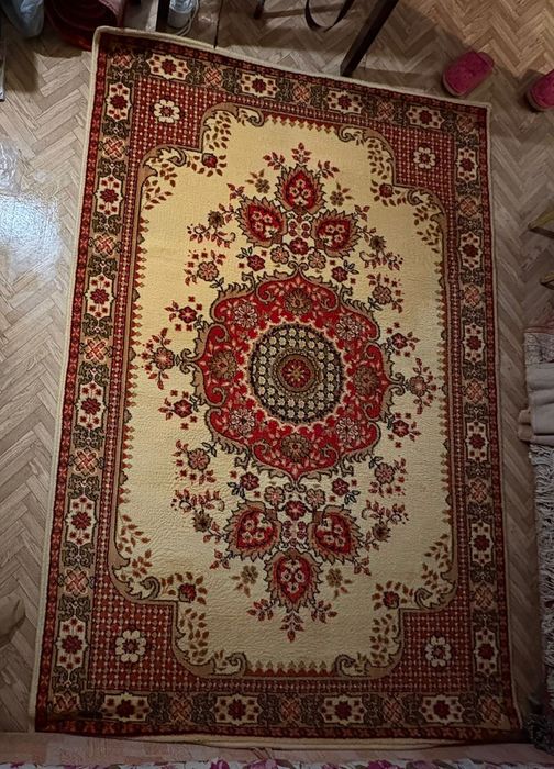 Продам ковер, в отличном состоянии.