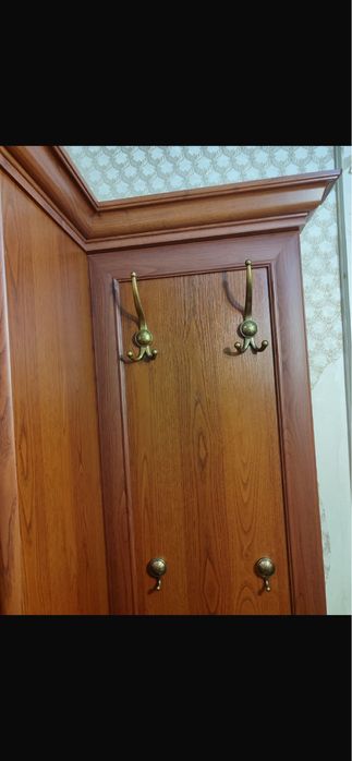 Продам шкаф для прихожей