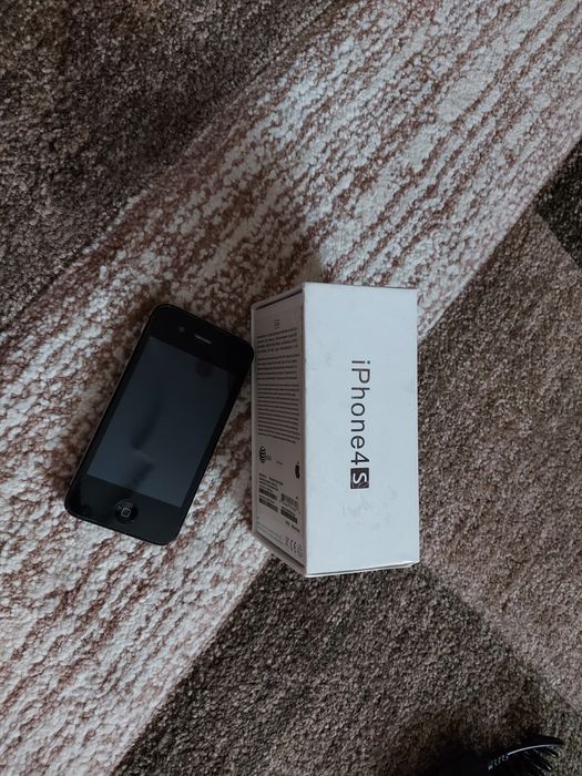 Сотовый телефон.  На запчасти.