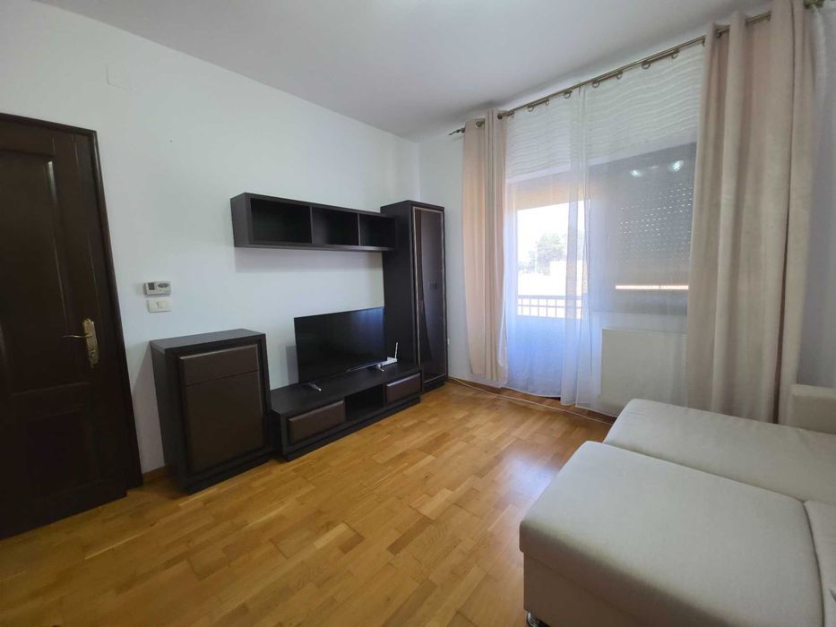 Inchiriez Apartament 2 camere decomandate, Giroc