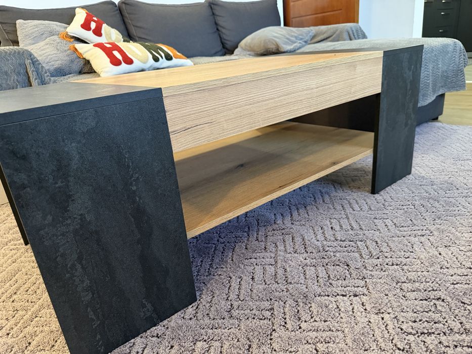 Холна маса - като нова.