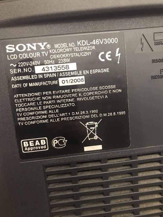 SONY BRAVIA KDL-46V3000 със стойка