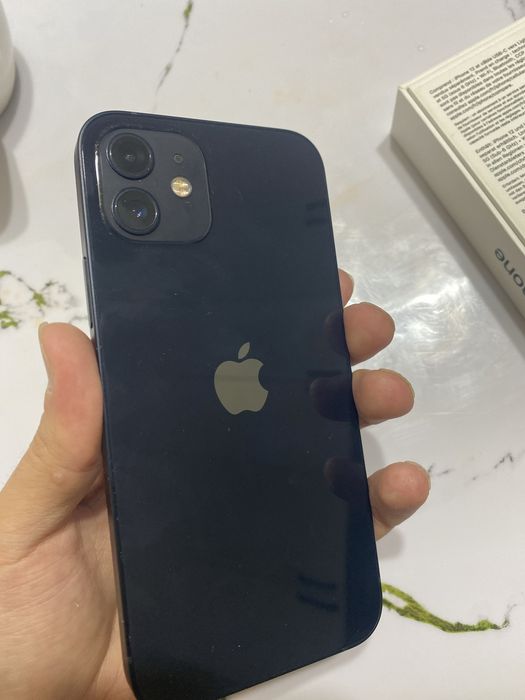 iPhone 12 телефон 128 гб
