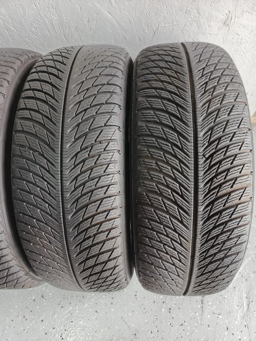 235.60.17 Michelin M+S Second-hand