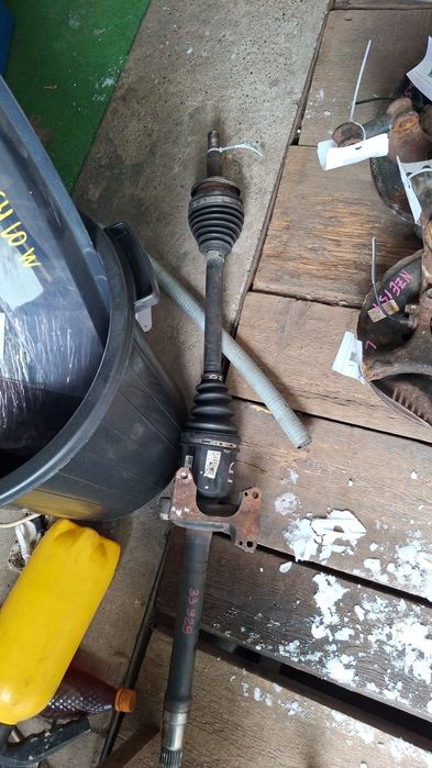 Привод правый Toyota Estima