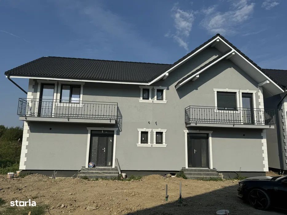 Vand duplex la cheie - suprafata utila este de 110 m2 ,   3 dormitoare