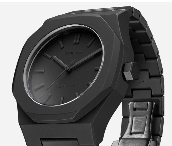 Soat sotiladi yangi 50 ming juda yaqshi soat olgan odam afsuslanbaydi