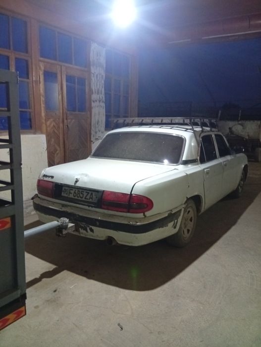 Volga 31105 va piresep sotiladi