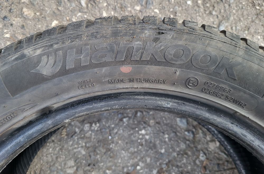 4 Зимни гуми Hankook 205/55/16-180 лева
