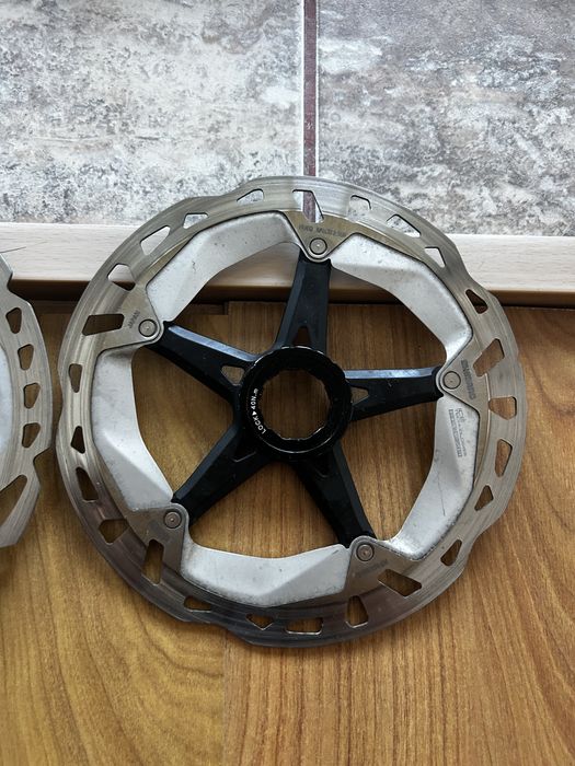 SET Discuri Shimano XT MT800 Ice Tech Freeza 203/180mm Centerlock