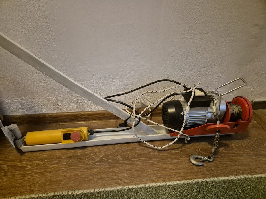 Електрически телфер RAIDER RD-EH01