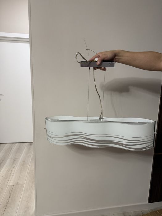 Люстра б/у трехрожковая