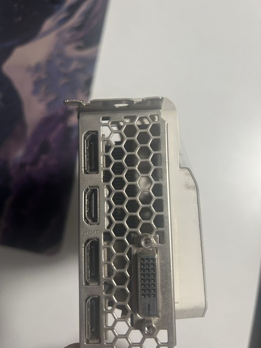 Gtx 1070 в отличном состоянии
