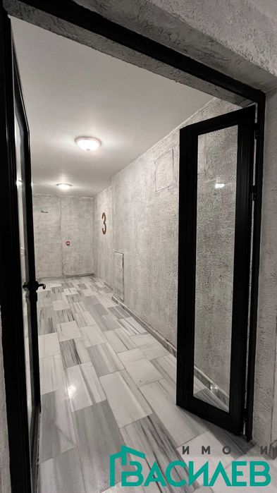 Продава 3-СТАЕН град София, Банишора