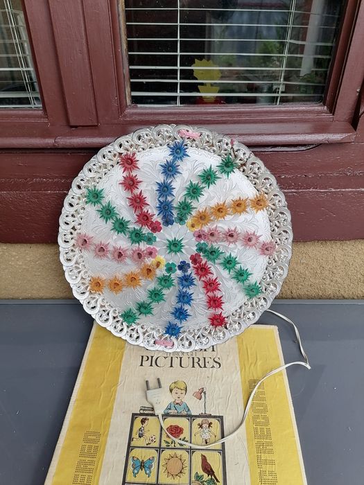 Joc de lumini vechi, funcțional.