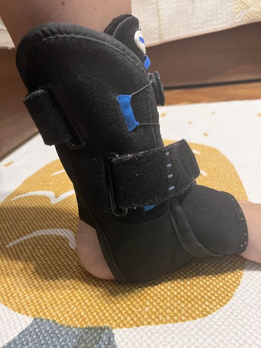 Aircast airsport+ наглезенка с метална станилизация