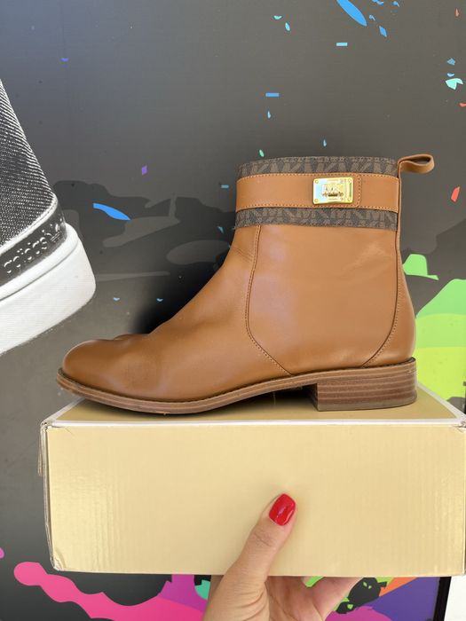 Дамски боти Michael Kors номер 39