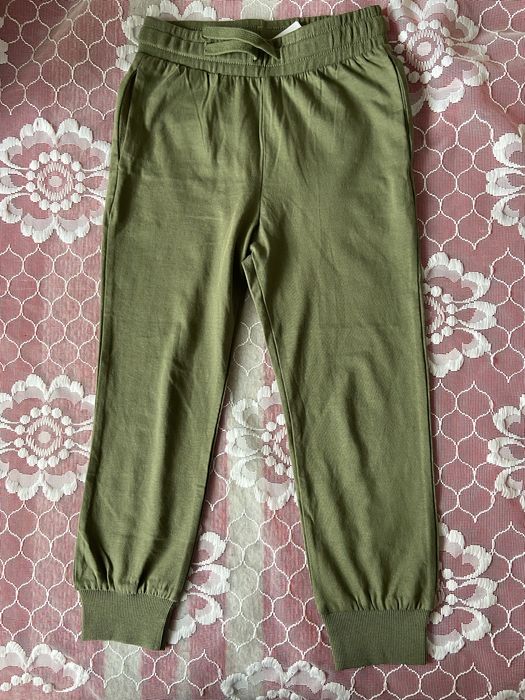 Pantaloni baieti H&M 4-5 ani nr 110(2 bucati)