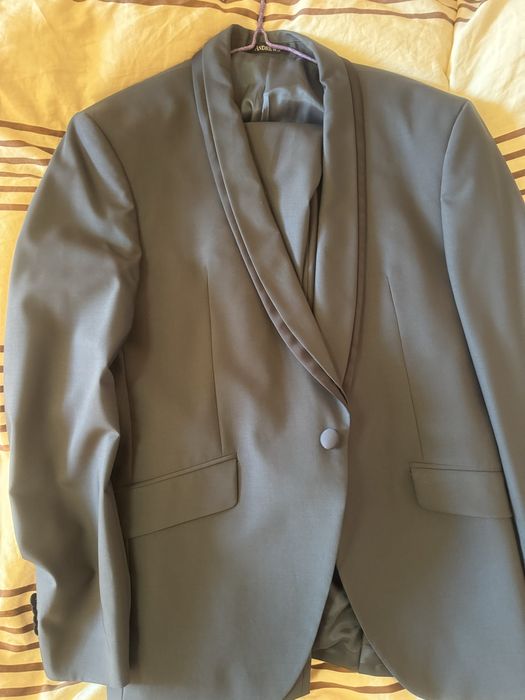 Мъжки костюм Andrews размер 52