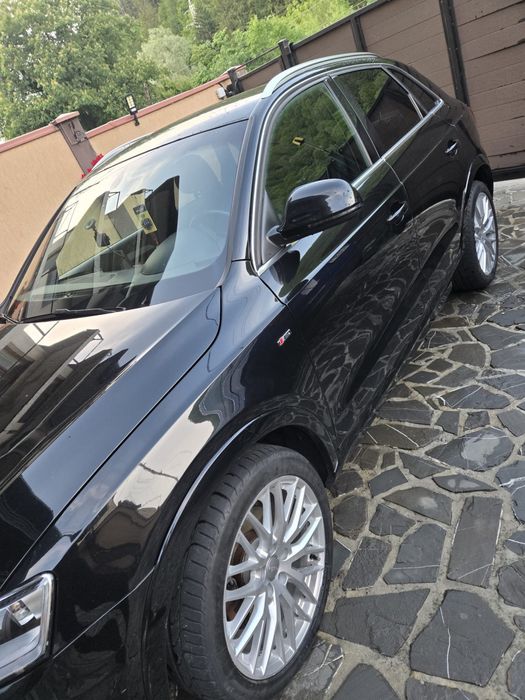 De vanzare Audi Q3 2017