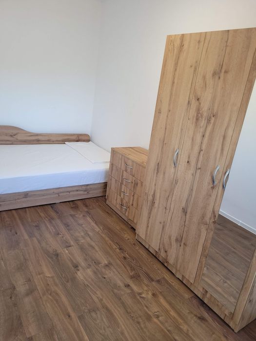 Дава се под наем Тристаен апартамент в Варна, Възраждане 1 - 70 кв.м за 408 € - Снимка #2