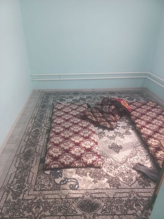 Срочно ховли сотилади 4 хона