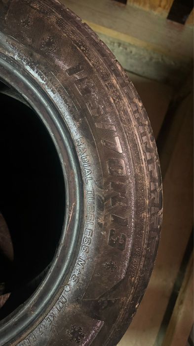 Зимний покрышка.