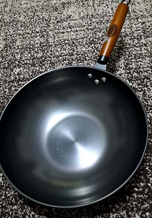 tigaie wok 32 cm