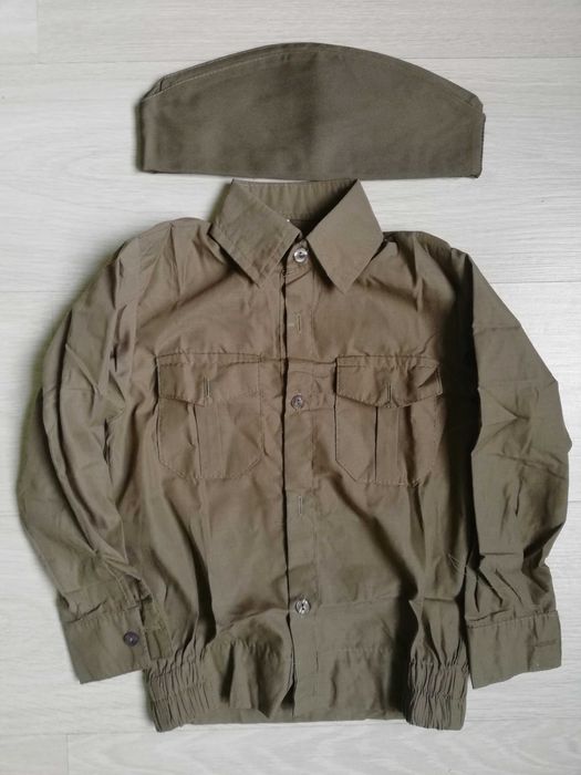 Рубашки военные детские, пилотки